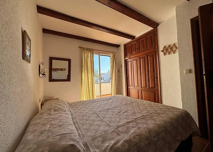 Arenes Primera Linea De Playa Dénia